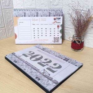 cetak-kalender-meja-custom-www.mahada.id